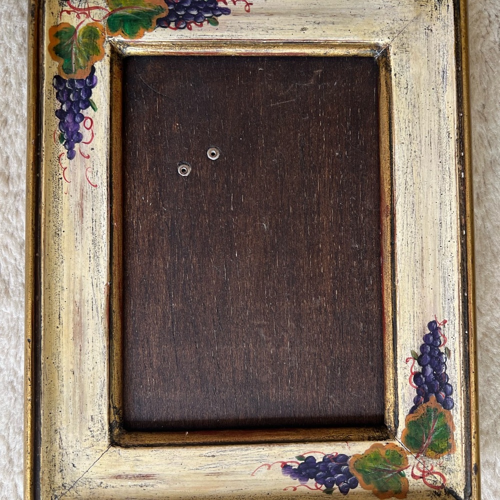 Elegant Gold and Purple Grape Frame